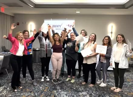 Alquimia Femenina: De la Herida a la Sabiduría Interior